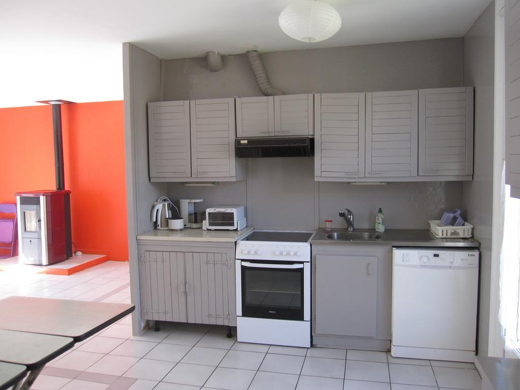 Maison Avec Grand Jardin Pour 15 Couchages En Normandie Cairon Room photo
